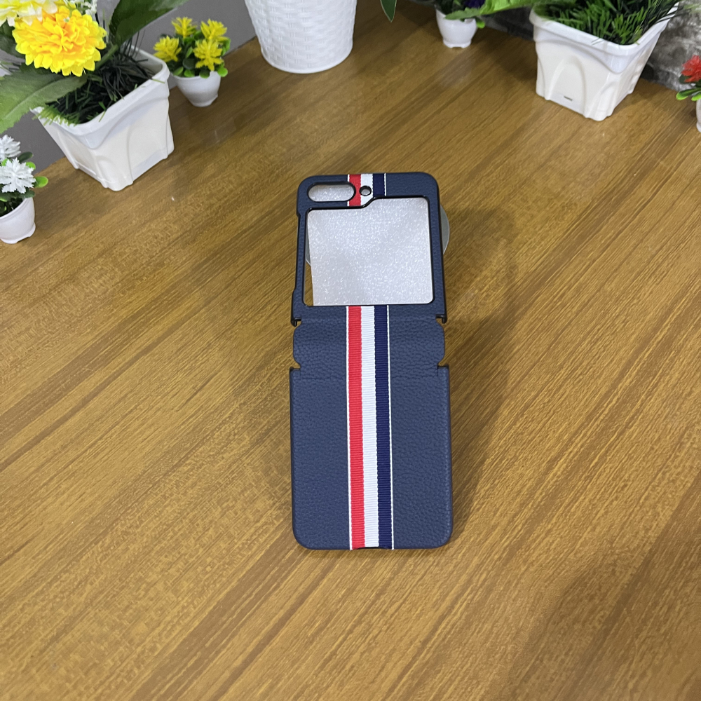 كفر سامسونج جلاكسي Z Flip 5 - الصورة 6